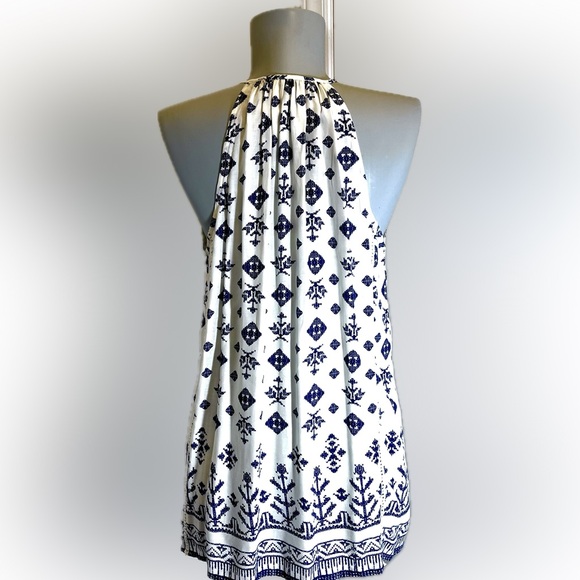 NWOT Ava Christine Navy & Cream Tribal Print Rayon Tank Size S Halter Neck - Picture 2 of 10